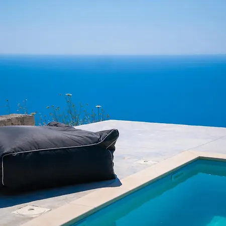 Lefkadian Gem Villa *