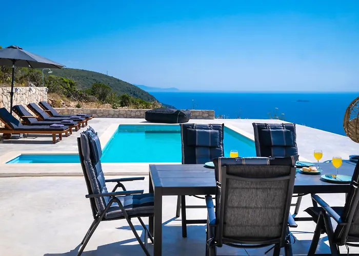 Lefkadian Gem Villa *