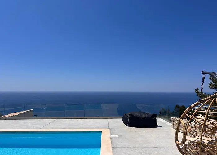 Lefkadian Gem Villa *